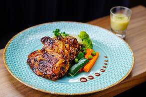 Amoravida By 7 Apple Resorts