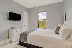 3915 Gulfstream Pkwy