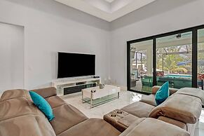 3915 Gulfstream Pkwy