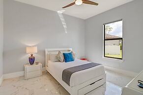 3915 Gulfstream Pkwy