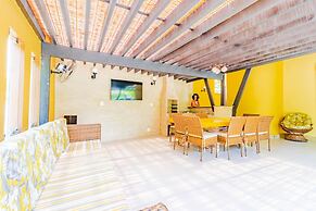 GB35 Ótima Casa 5 Quartos a 50m da Praia