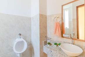 GB35 Ótima Casa 5 Quartos a 50m da Praia