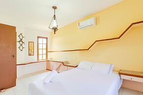 GB35 Ótima Casa 5 Quartos a 50m da Praia