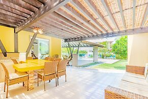 GB35 Ótima Casa 5 Quartos a 50m da Praia