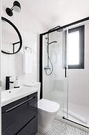 Color Apartments by Olala Homes