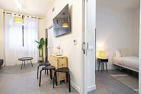 Color Apartments by Olala Homes