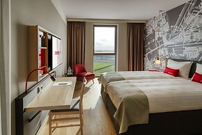 Intercityhotel Amsterdam Schiphol Airport