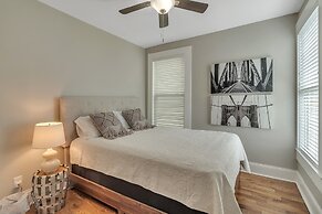 Recently Renovated Home In The Heart Of Bellevue! 2 Bedroom Home by Re