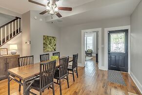 Recently Renovated Home In The Heart Of Bellevue! 2 Bedroom Home by Re