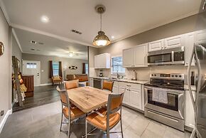 Faust St Haus Dt 306 2 Bedroom Home by Redawning