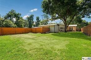 Faust St Haus Dt 306 2 Bedroom Home by Redawning