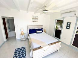 Tropical Ivy - a Peaceful Getaway in St Maarten