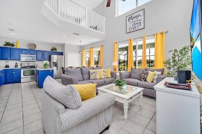 Stunning Villa! Sweeping Views of Florida Nature and Fantastic Game Ro