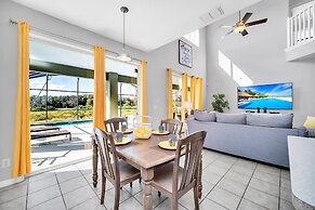 Stunning Villa! Sweeping Views of Florida Nature and Fantastic Game Ro