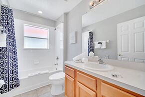 Stunning Villa! Sweeping Views of Florida Nature and Fantastic Game Ro