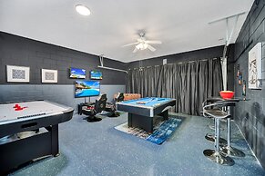 Stunning Villa! Sweeping Views of Florida Nature and Fantastic Game Ro