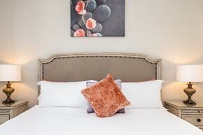 Stunning Villa! Sweeping Views of Florida Nature and Fantastic Game Ro