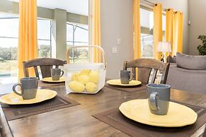 Stunning Villa! Sweeping Views of Florida Nature and Fantastic Game Ro