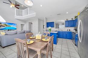 Stunning Villa! Sweeping Views of Florida Nature and Fantastic Game Ro