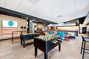 Tru by Hilton Chapel Hill