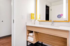 Tru by Hilton Chapel Hill