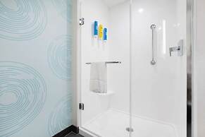 Tru by Hilton Chapel Hill