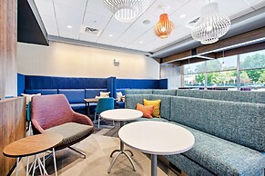 Tru by Hilton Chapel Hill