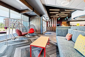 Tru by Hilton Chapel Hill