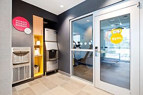 Tru by Hilton Chapel Hill