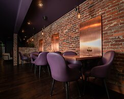 The Horton Hotel and Rooftop Lounge