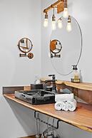 The Horton Hotel and Rooftop Lounge