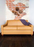 The Horton Hotel and Rooftop Lounge