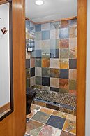 The Horton Hotel and Rooftop Lounge