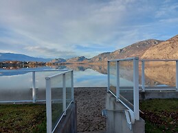 Richter Pass Beach Resort