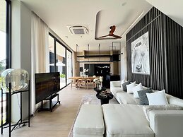 Akra Collection Layan Hideaway Villas