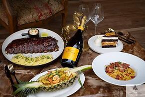 Akra Collection Layan Hideaway Villas