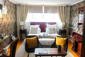 The Bank Hotel & Bistro