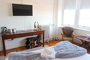 The Bank Hotel & Bistro