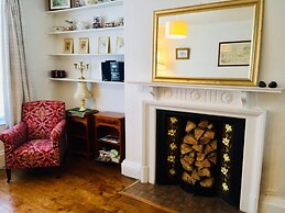 Entire Cottage Style Flat in Heart of Wallingford