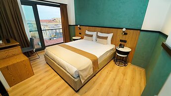 Fragments Hotel