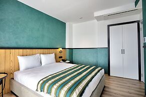 Fragments Hotel
