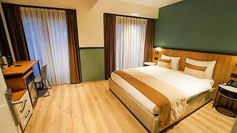 Fragments Hotel