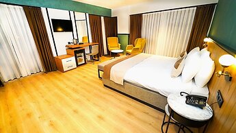 Fragments Hotel