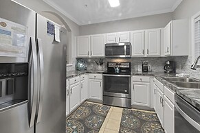 Arbor Trace #524 2 Bedroom Condo by RedAwning