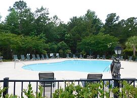 Arbor Trace #524 2 Bedroom Condo by RedAwning