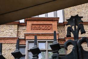 Chateau Denmark London