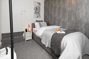 Your Sheffield Stays - Spacious 5 Bedroom House