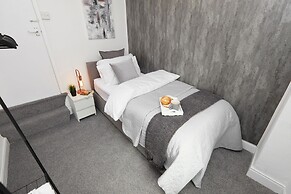 Your Sheffield Stays - Spacious 5 Bedroom House