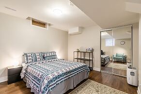 GLOBALSTAY. Modern Family Basement in Mississauga