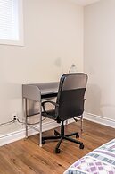 GLOBALSTAY. Modern Family Basement in Mississauga